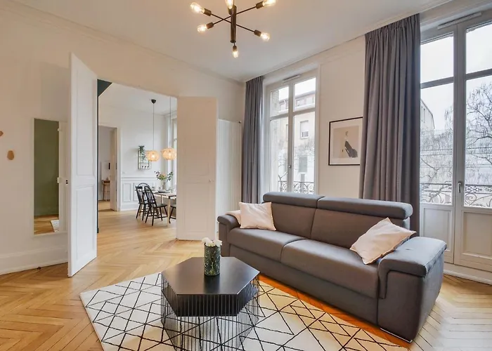 Appartement Le Manon ! Haussmannien - Centre Gare - Excelsior - 2 A 4 Pers *